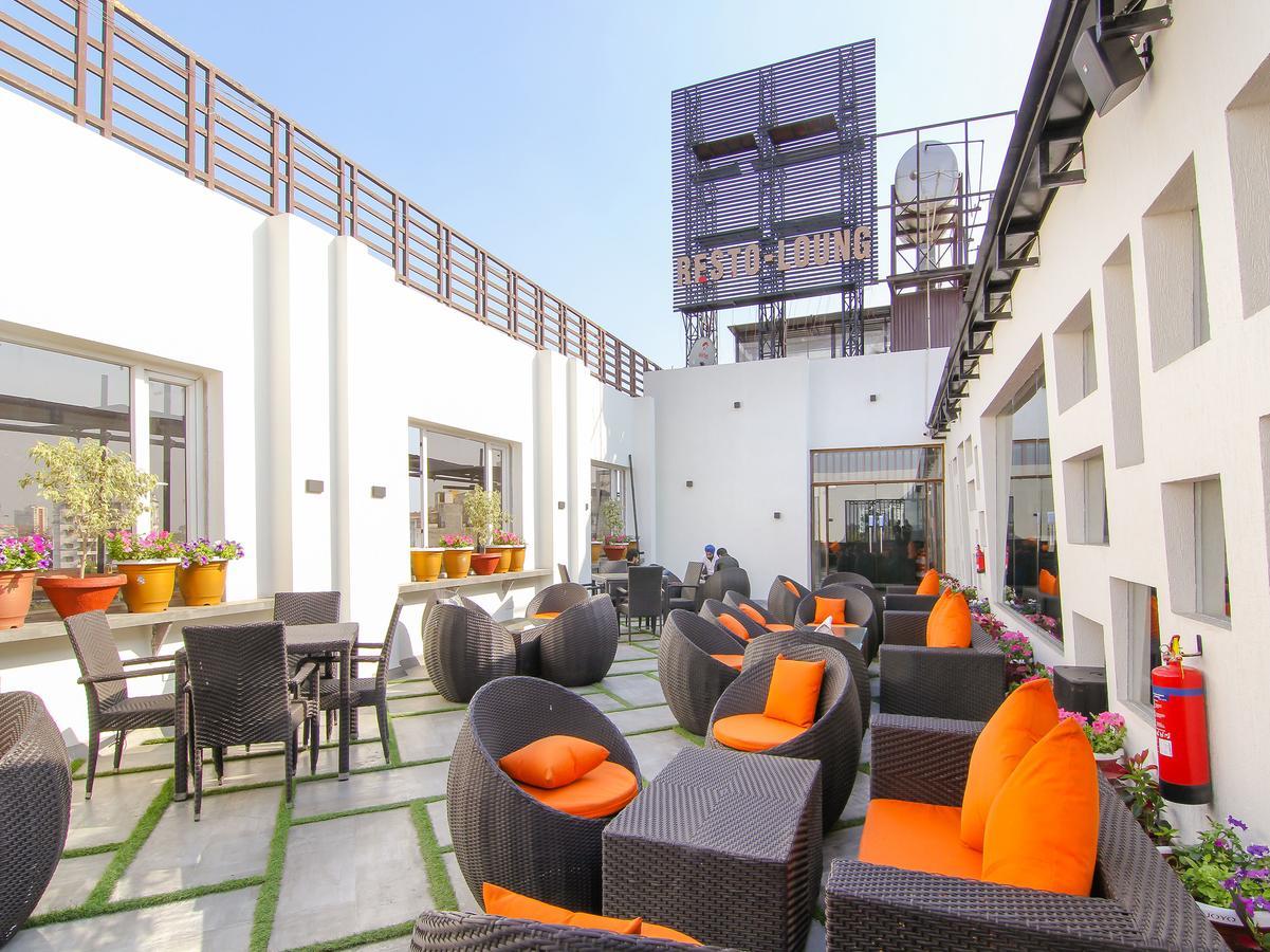 Oyo 12496 Skyotel Lucknow Dış mekan fotoğraf